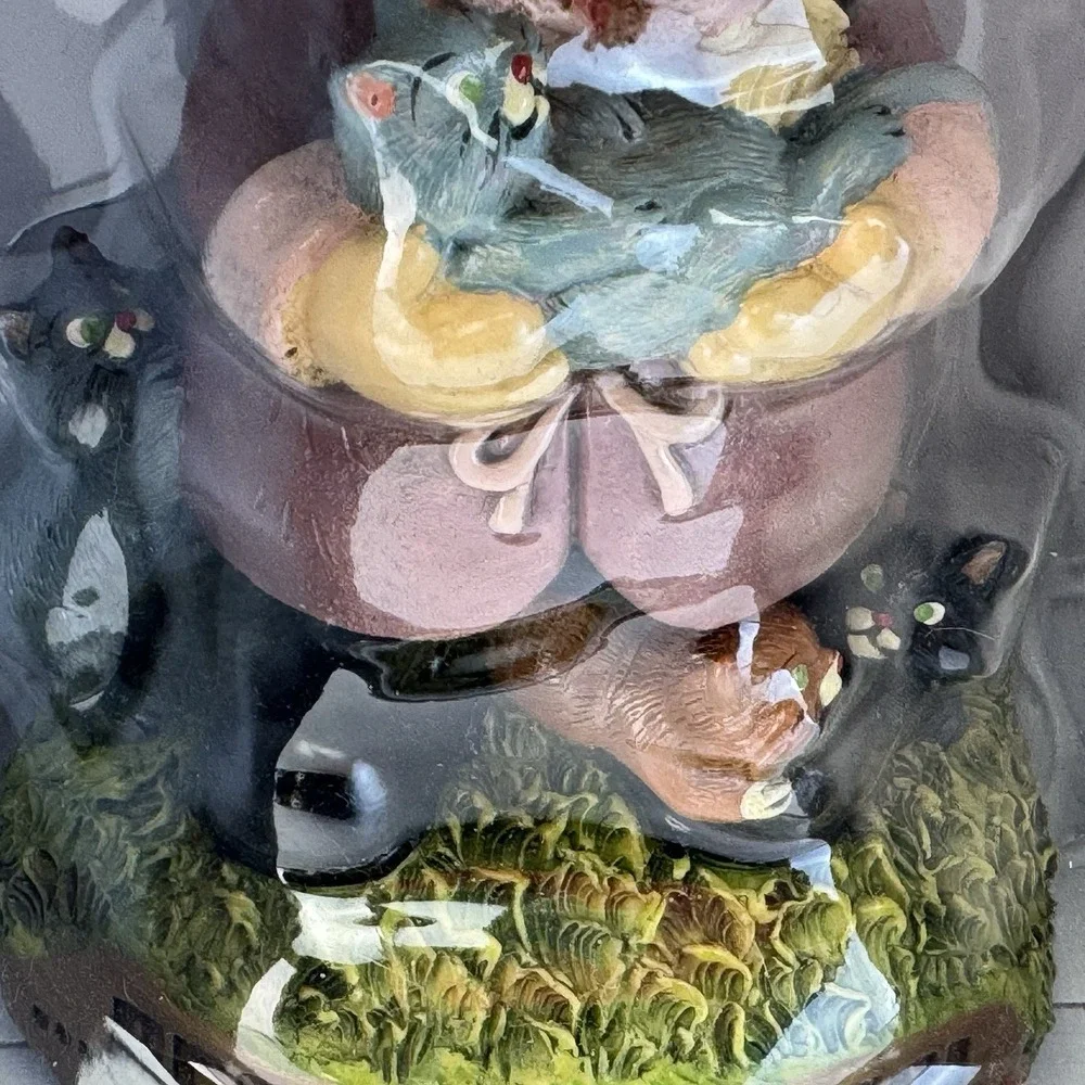 BigMouth Toys Crazy Cat Lady Garden Gnome Because Cats Funny Lawn Statue Figure
